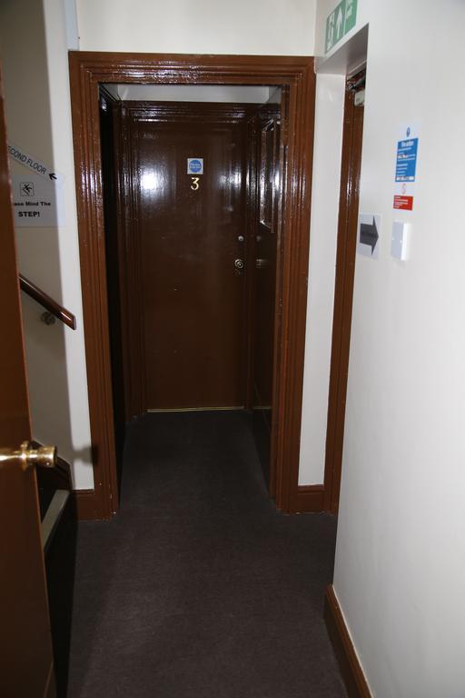 A Gosport Inn - Free Parking מראה חיצוני תמונה